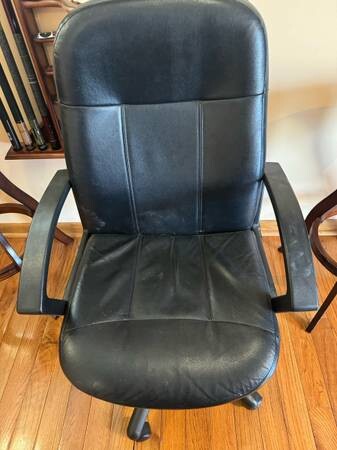 black-office-chair-big-0
