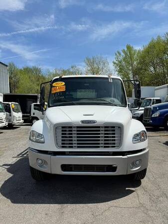 look-what-just-came-in-a-2019-freightliner-m2-106-flatbed-wi-staten-i-37499-staten-island-big-1