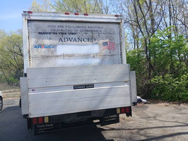 2013-ford-e450-with-liftgate-9500-north-brunswick-big-2