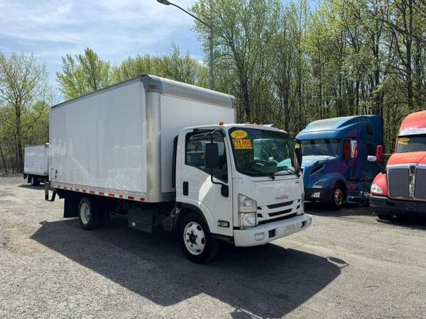 2018-isuzu-nqr-16-feet-box-truck-lift-gate-central-nj-23499-staten-island-big-2