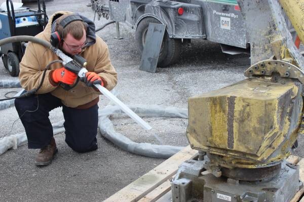 mobile-dry-ice-blasting-big-1