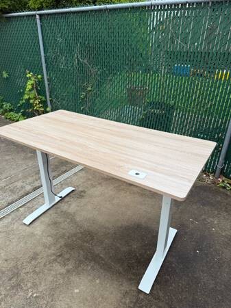 table-and-chair-15-staten-island-big-0