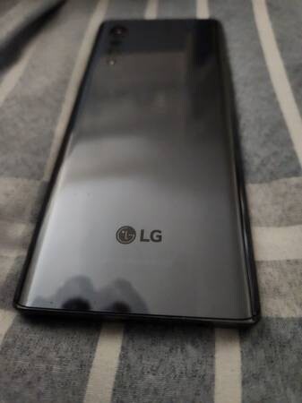 lg-phone-and-watch-sale-300-inwood-wash-hts-big-1