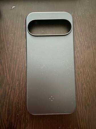 spigen-pixel-9-pro-with-camera-cutout-10-big-0