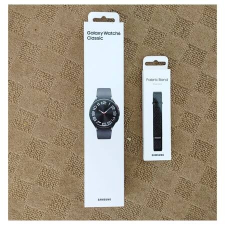 samsung-galaxy-watch-6-classic-43mm-smartwatch-brand-new-big-2